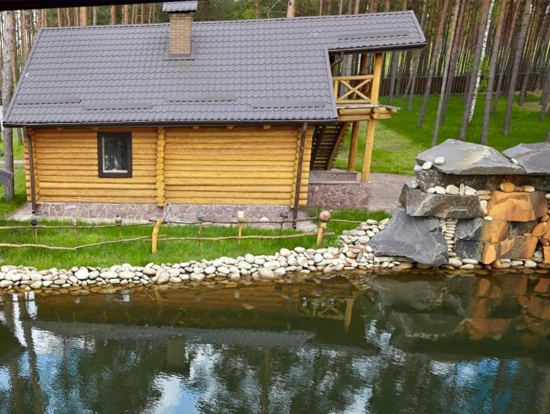 Carivka Hotel Luaran gambar