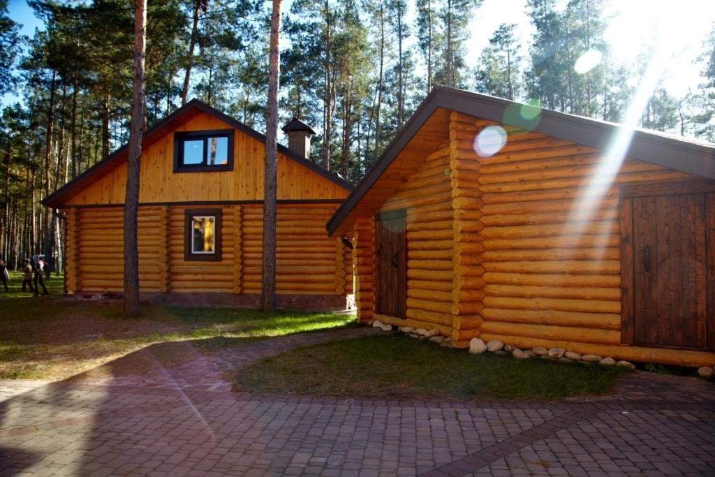 Carivka Hotel Luaran gambar